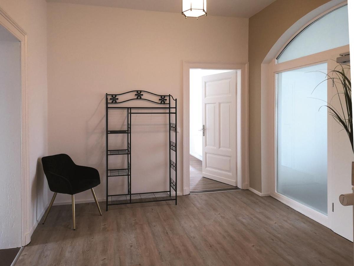 Ferienwohnung Im Bahnhof Luegde Екстериор снимка